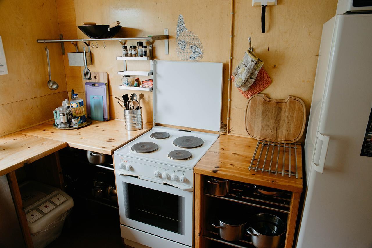 Hafaldan Hi Hostel - Harbour Building Seydisfjordur Екстер'єр фото