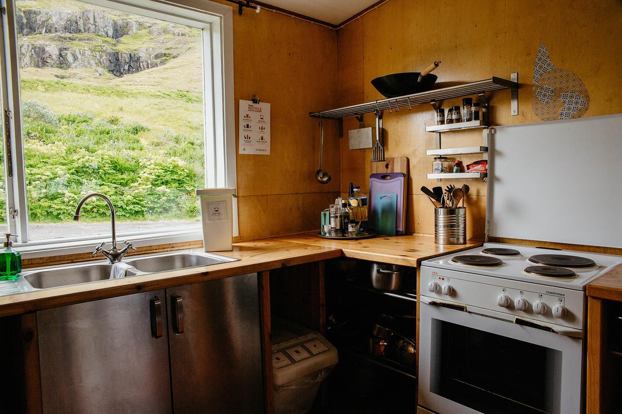 Hafaldan Hi Hostel - Harbour Building Seydisfjordur Екстер'єр фото